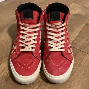 Vans Sk8 Hi, men size 8, leather/suede exterior Red/white